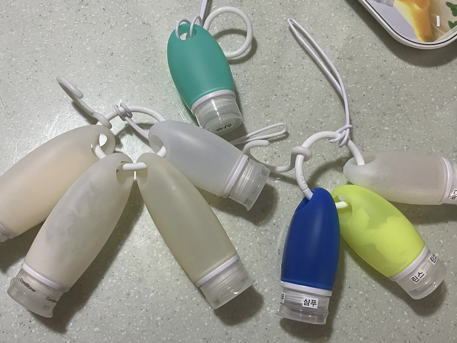 수영-및-여행용품-공병-사용후기-(다이소-제품,-도이코-이지보틀)