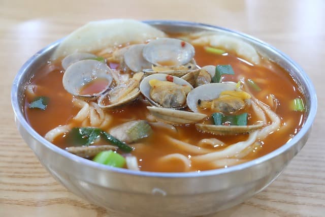 전통시장과 청년 창업의 만남