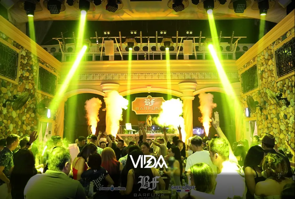 빠펑크(Barfunk Phuket)