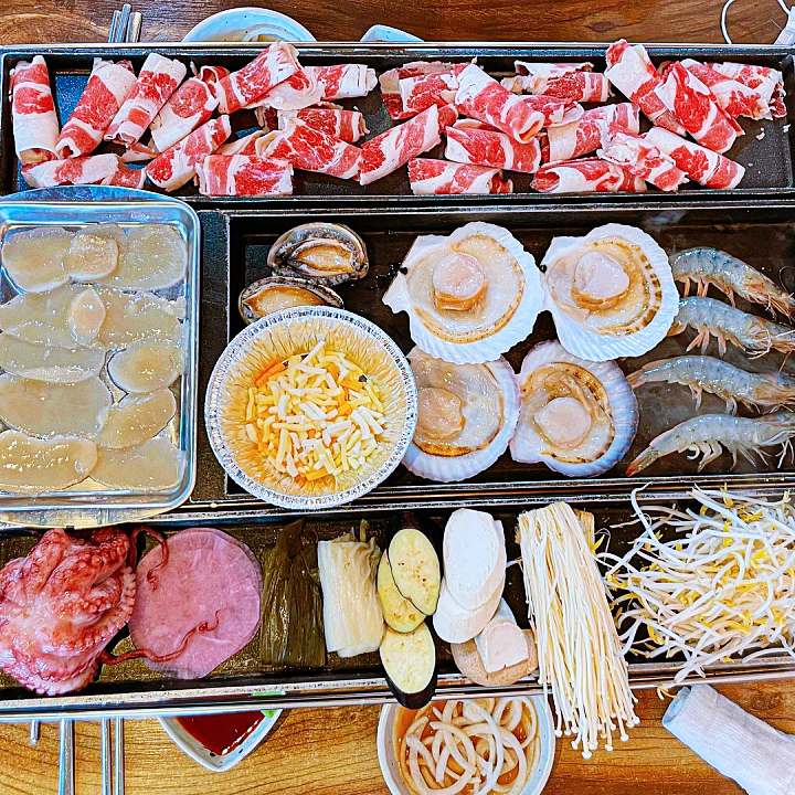 군포 산본 고깃집 철판 해물 삼합 황제 해물 전골 수중 숙성 한우 조개찜 맛있으면 0칼로리 맛집 추천