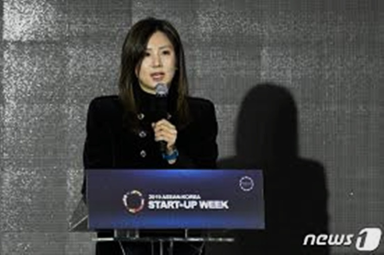 금나나 학력 하버드