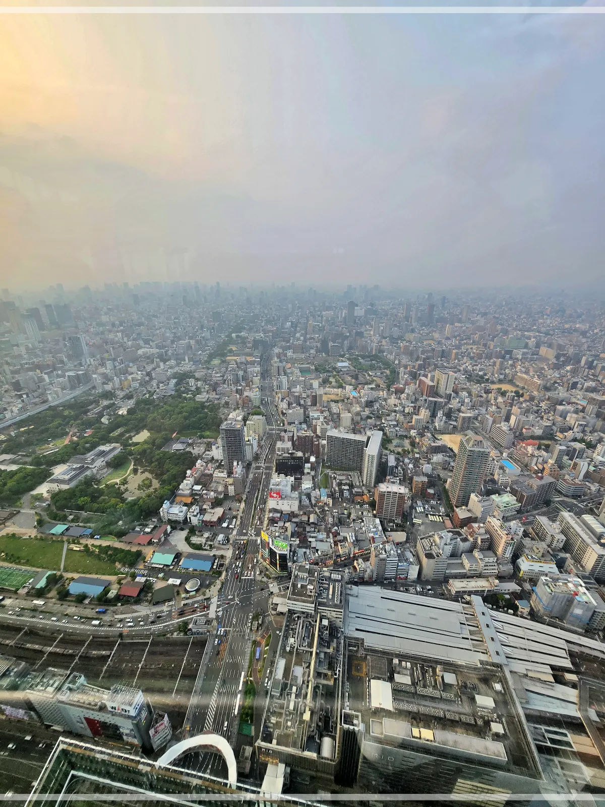 일본-오사카-하루카스300-전망대-흐린-전경