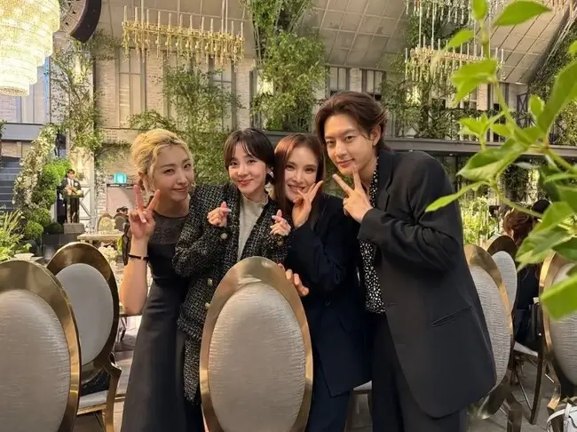 천둥-미미-결혼