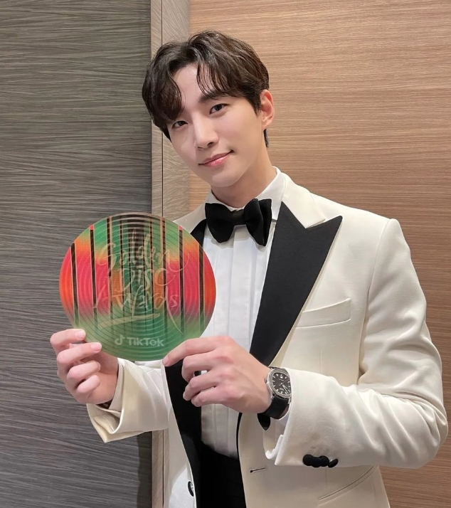 7월 브랜드 평판 1위 이준호&amp;#44; 출처 : 이준호 인스타그램