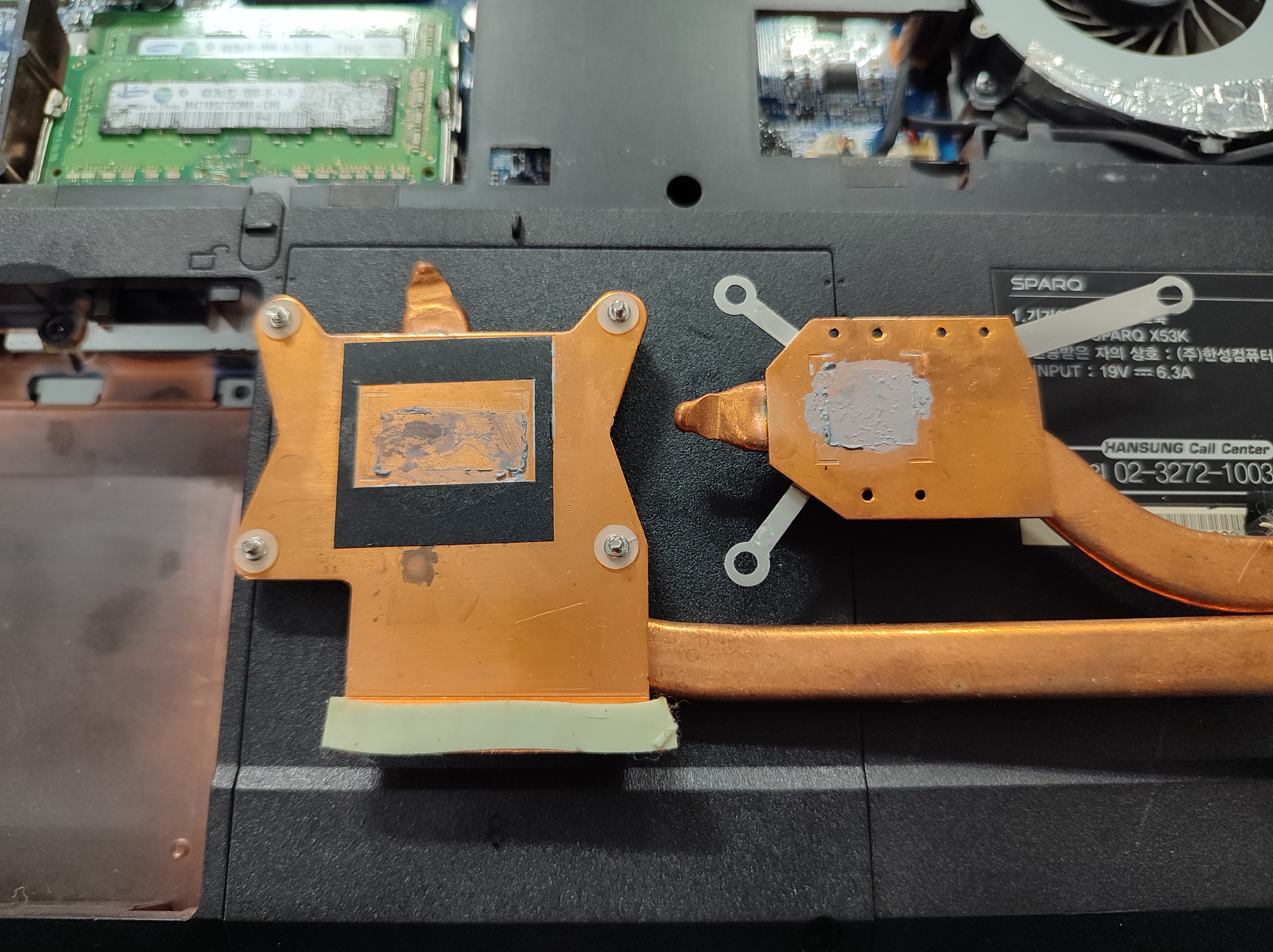 구리 방열판의 서멀도 닦았습니다.