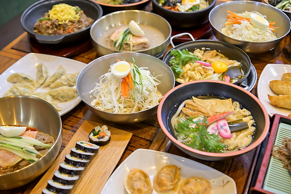 수원 코끼리만두의 다양한 대표 메뉴들