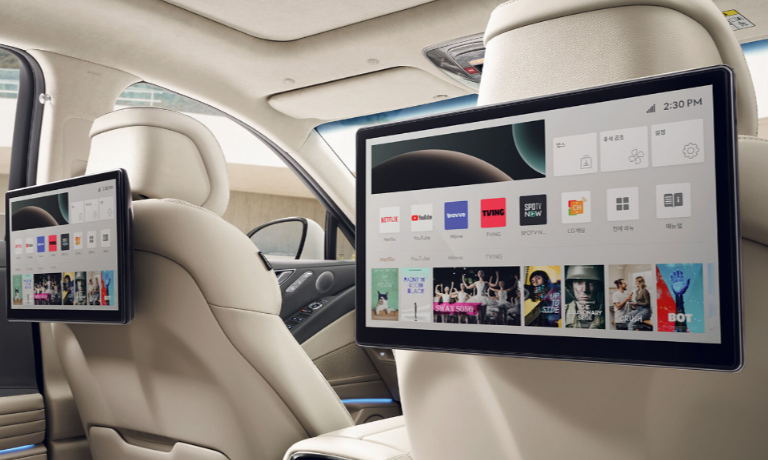 제네시스 G80 vs 경쟁 모델 비교: BMW 5시리즈&#44; 벤츠 E클래스와 어떤 차이가?