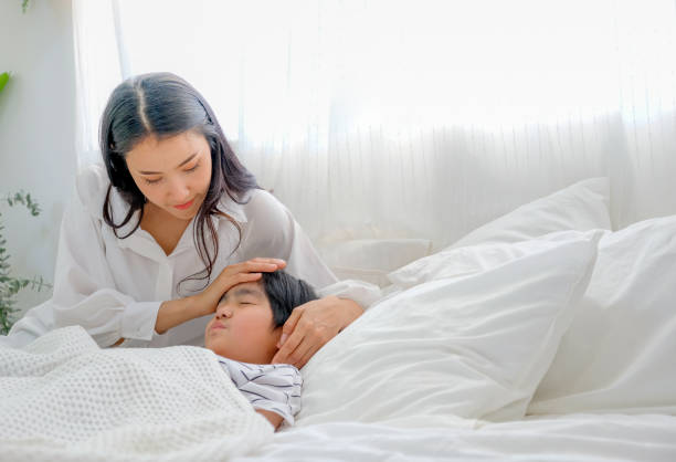 잠잘 때 식은땀 흘리는 이유 완벽 정리