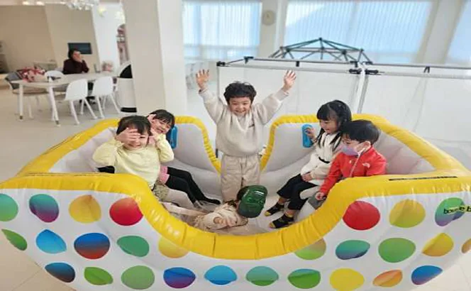 키들스 단독대관무인키즈카페 키즈파티룸 돌잔치 조동모임