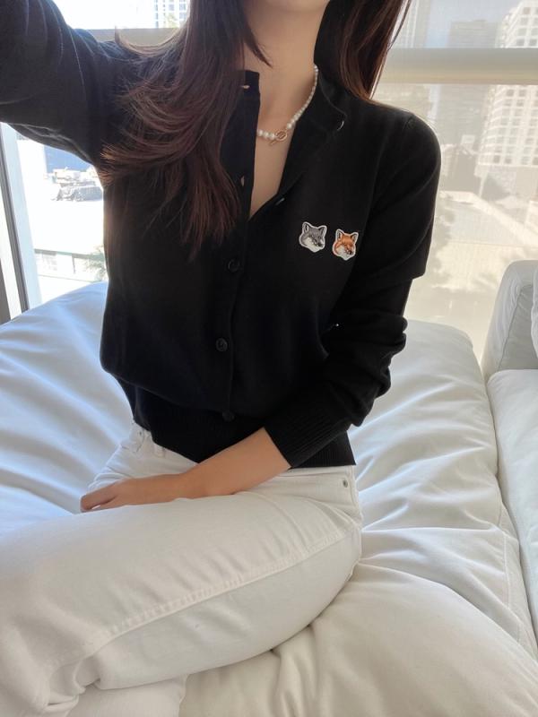 메종키츠네 여성 더블 폭스 헤드 패치 가디건 GW00544KT1036