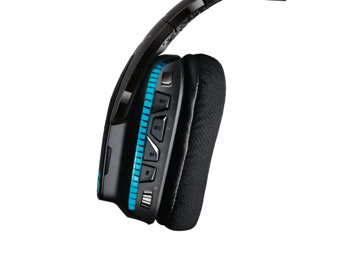 Logitech G933