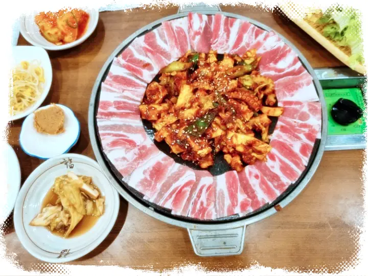 쭈삼 쭈꾸미삼겹살 쭈꾸미 전골 맛집 추천