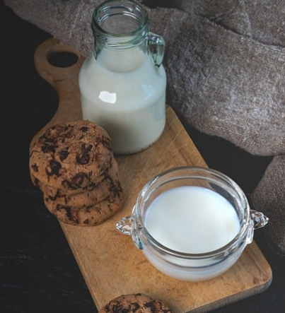 우유와 맛있는 초코쿠키