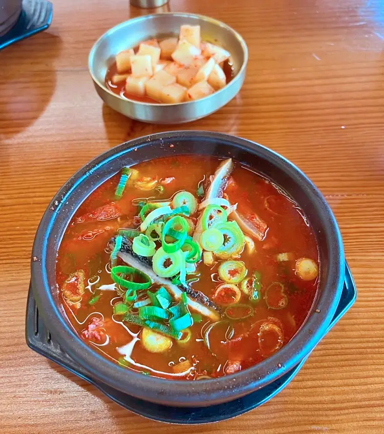 집사부일체 정준호 신현준 브로맨스 백종원 3대천왕 70년 전통 소머리국밥, 수육, 특국밥 맛있는 식당 충남 예천 삽교 맛집 소개