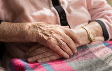 파킨슨병 초기 신호