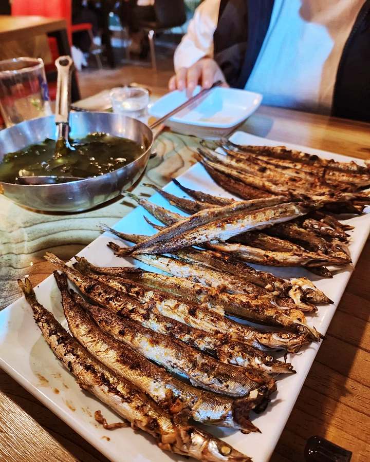 픽업 트렌드스페셜 히트맨 맛VS멋 강릉 3대째 이어 온 해산물 요리 물회 도루묵구이 맛집 추천