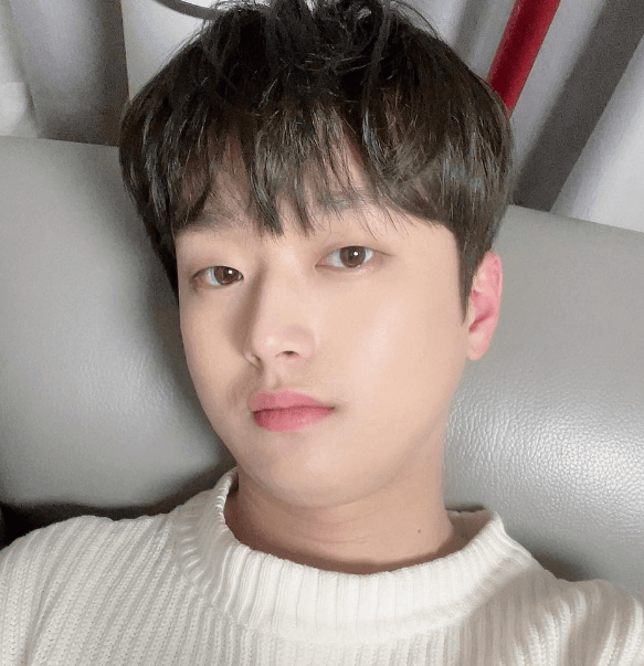 이찬원의 셀카