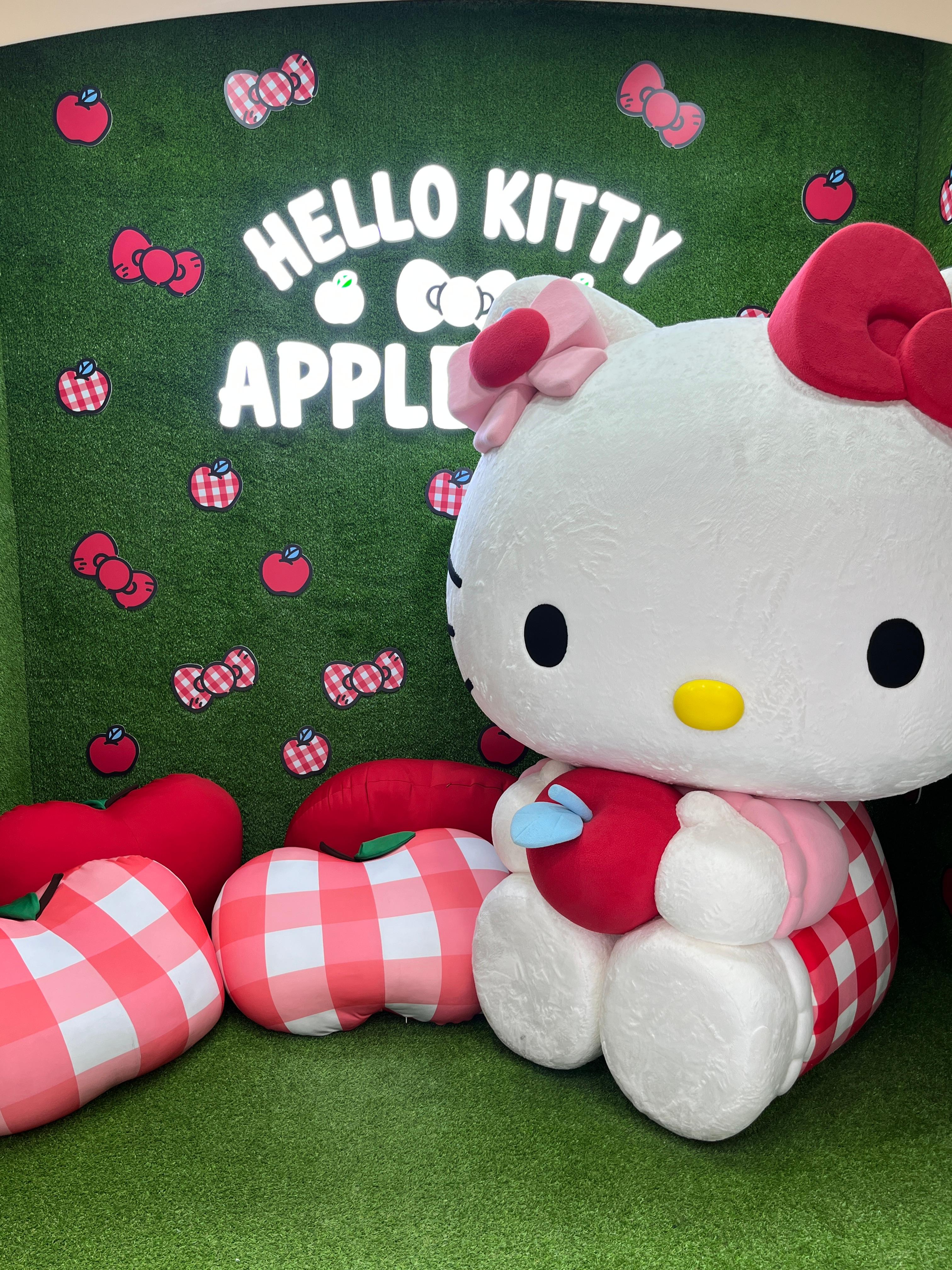 헬로키티 애플카페