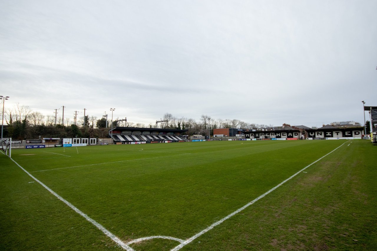 메이든헤드 유나이티드 FC 홈 구장