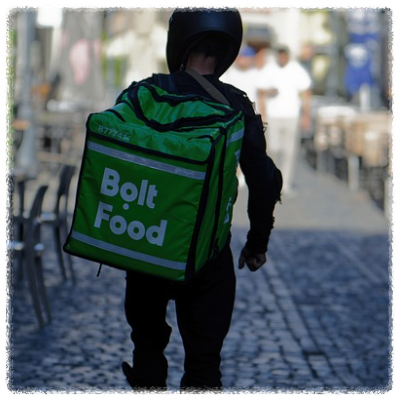 배송 예정 시간이 계속 바뀌는데 정상인가요?