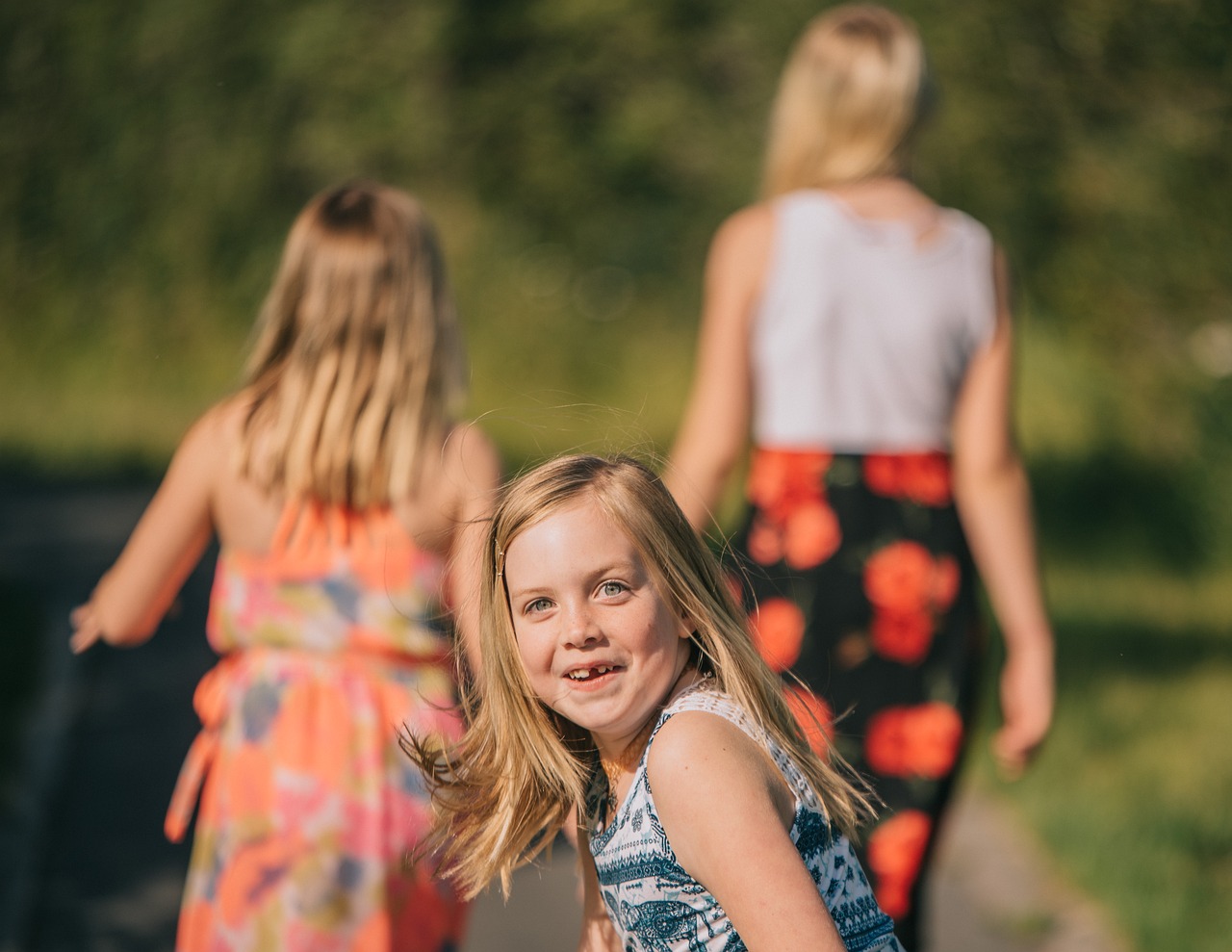 활짝웃는자녀들사진