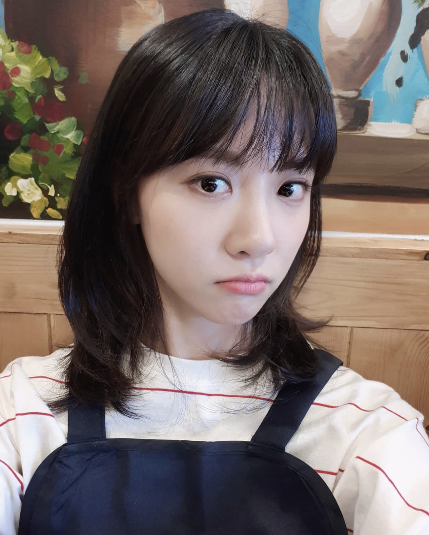 김민아 옆모습