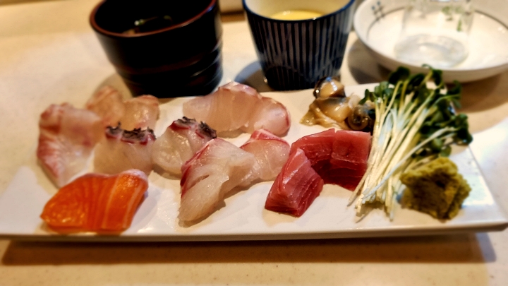 1인사시미-스시환