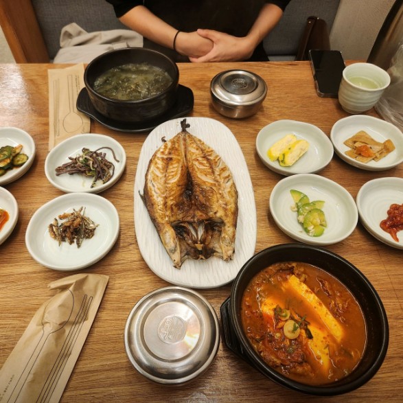 청주 솥정 메뉴 이미지