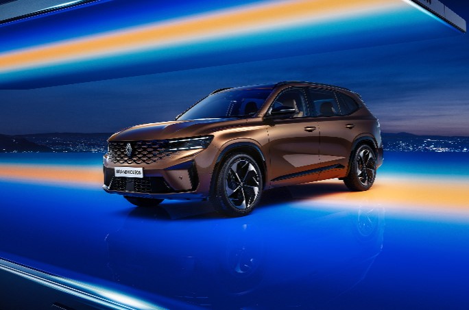 뉴 르노 그랑 콜레오스 -오로라1