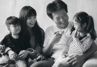 한국영화 속 ‘가족’의 의미 변화 : 90년대 가족 영화와 2020년대 가족 해체·재구성 서사의 비교