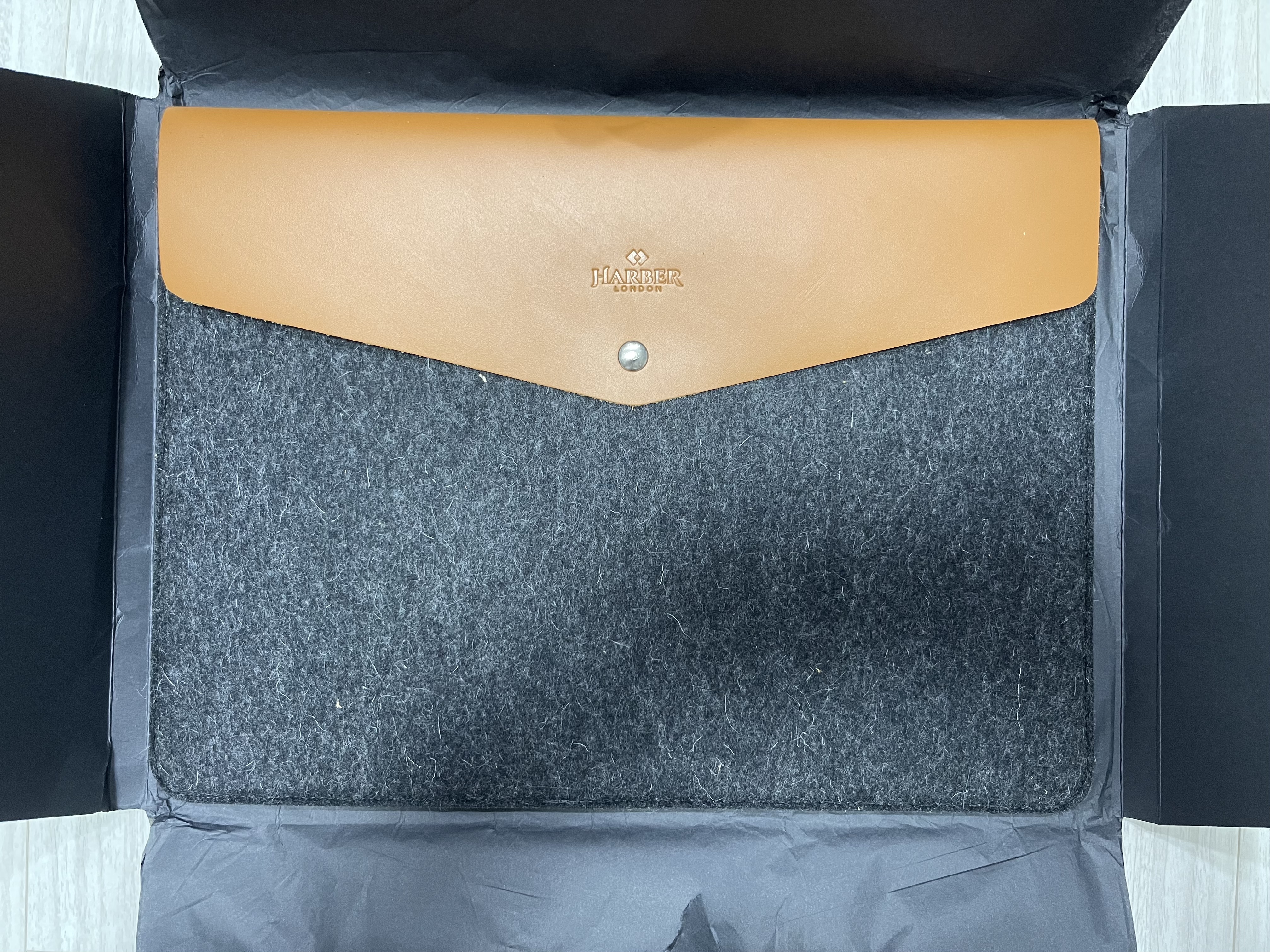 Harber Leather Macbook Envelope Case Sleeve