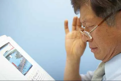 돋보기 안경 올바른 사용법과 도수 부작용 예방법_6