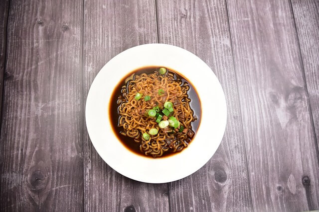 짜장면-나오는-꿈-해몽