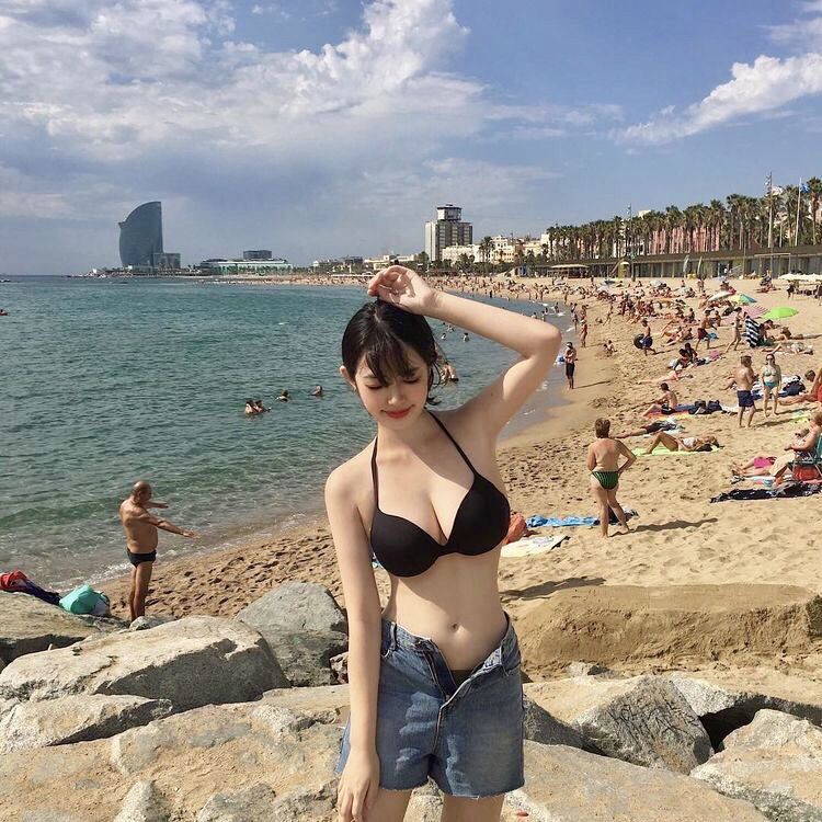 시크한 스타일의 데일리룩 패션스타일 사진 모음 시크한 스타일의 데일리룩 패션스타일 사진 모음