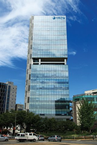 서희건설 김건희 반클리프 목걸이