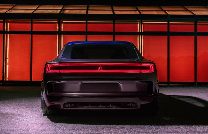 닷지 차저 데이토나 SRT 후면