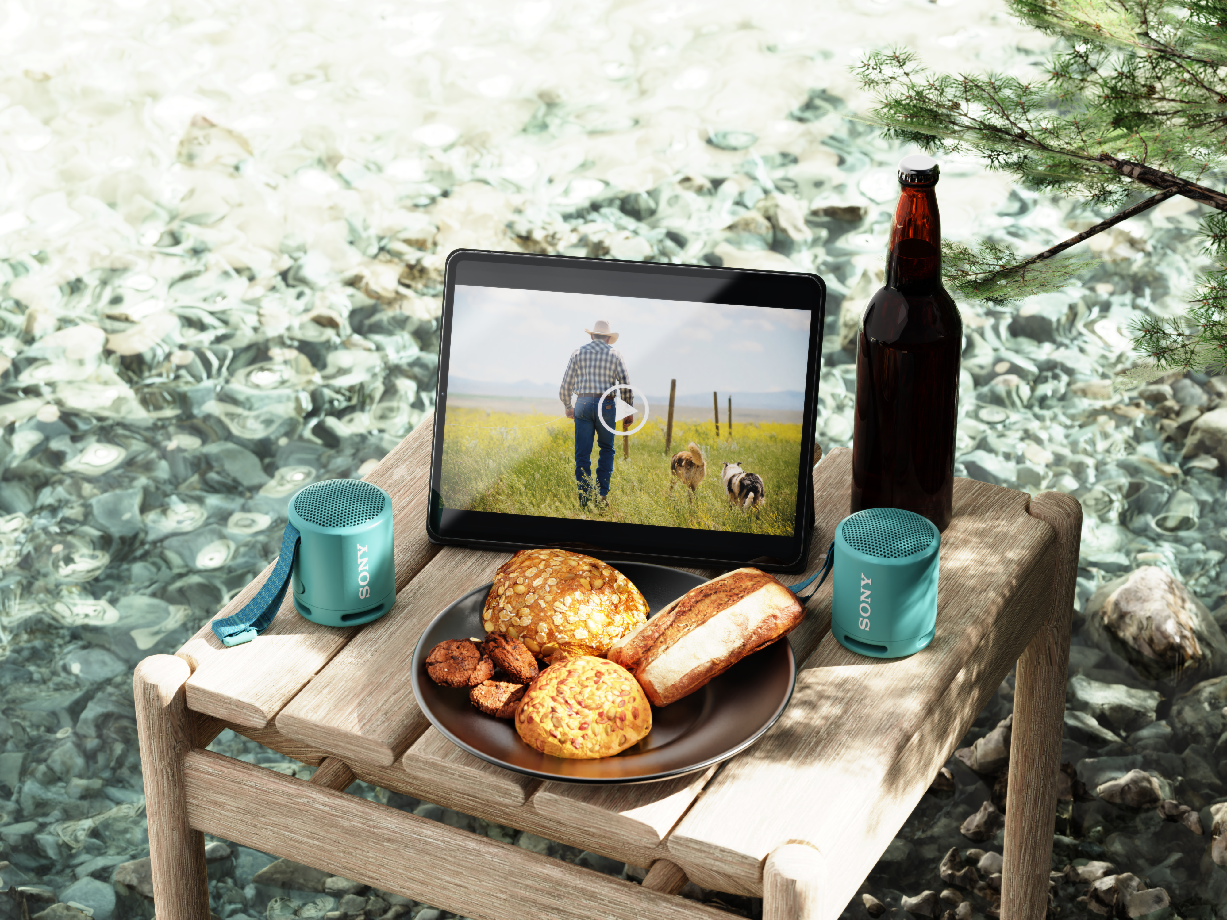 SRS-XB13로 야외에서 음악 감상