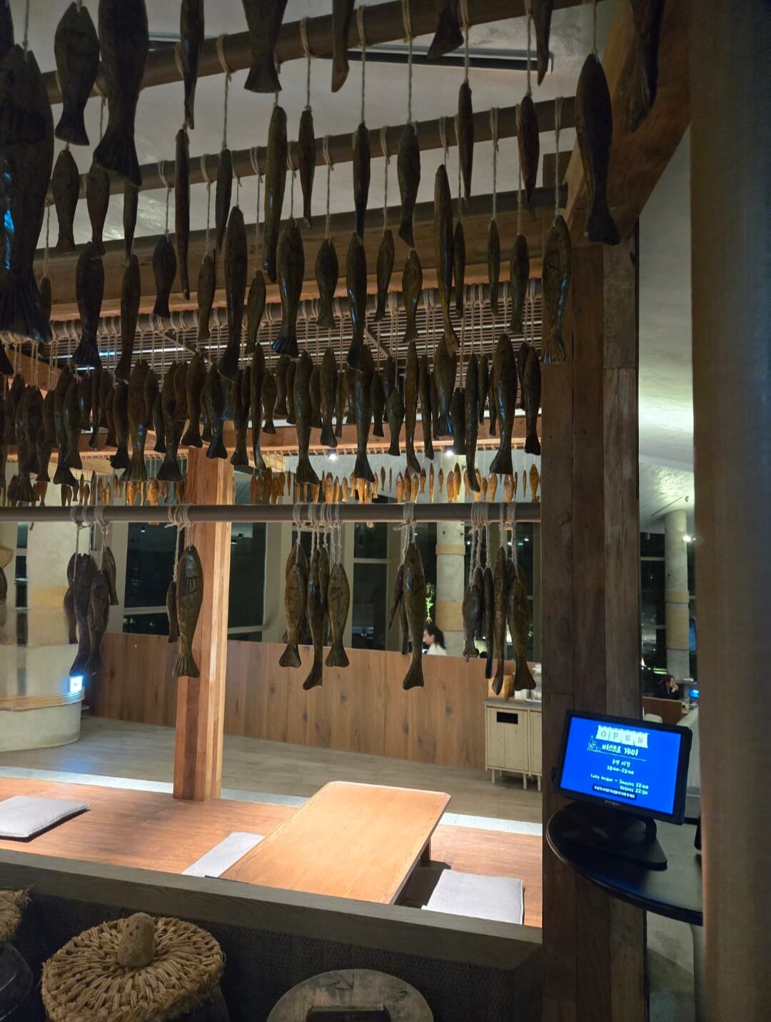 비스트로 게미 실내 인테리어