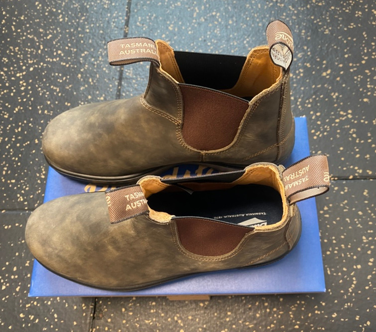 블런드스톤(BLUNDSTONE) CLASSIC 585 첼시부츠 러스틱브라운