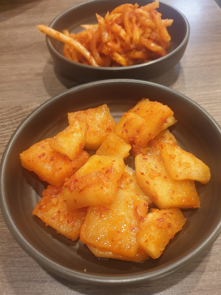깍두기무생채