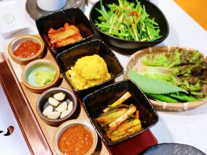 먹킷리스트 돼지감자살, 돼지 가리비살, 돼지갈비, 돼지 관자살 강남 논현동 영동시장 맛집 돼지고기 맛집