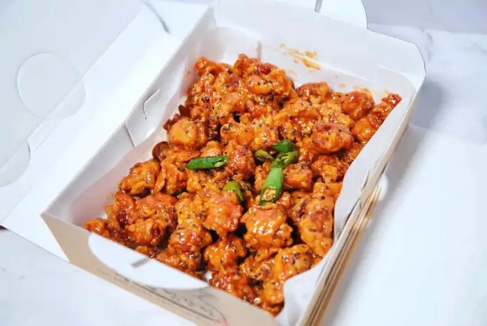 생생정보 춘천 생활의 달인 조청 닭강정 맛집