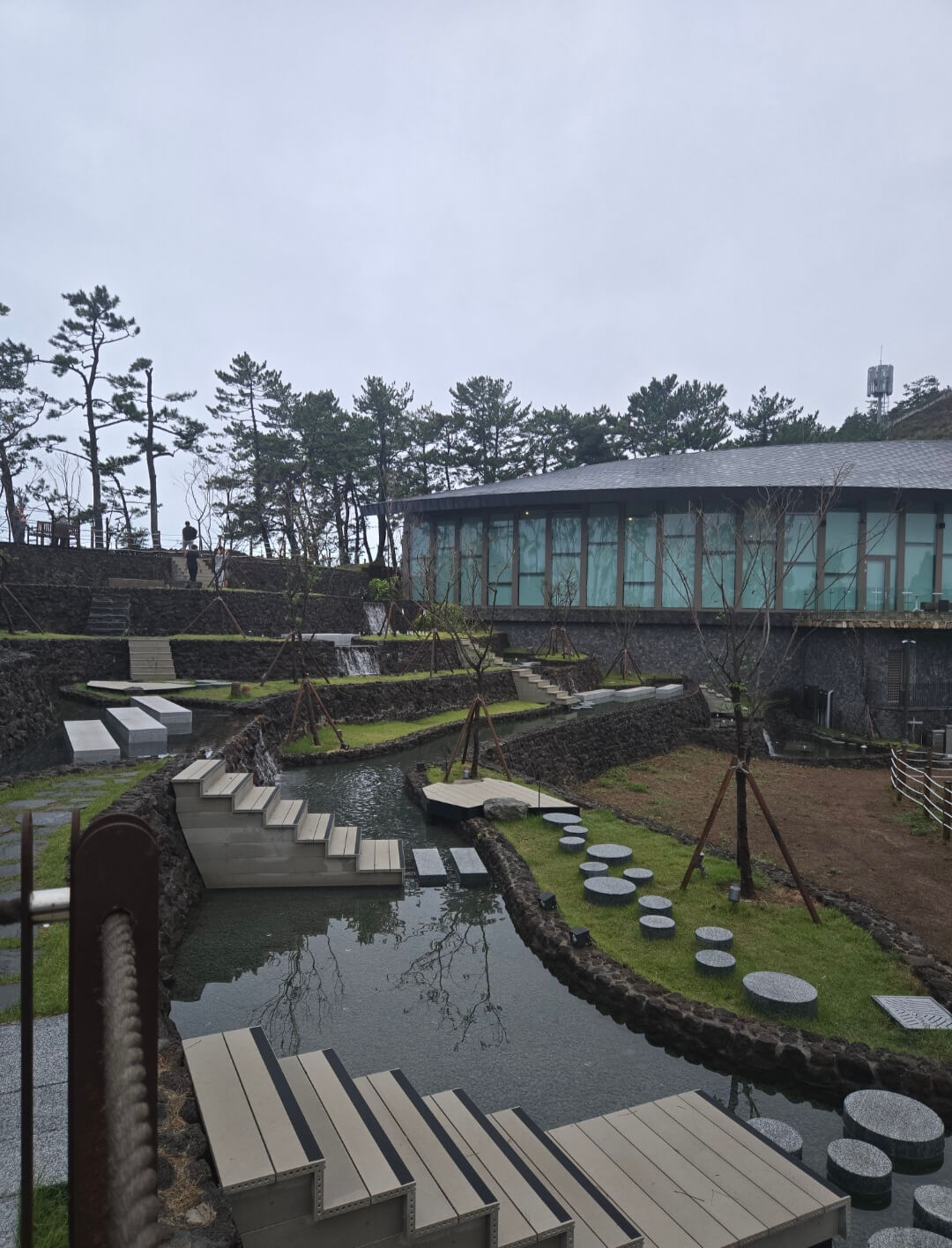 리조트 산책로