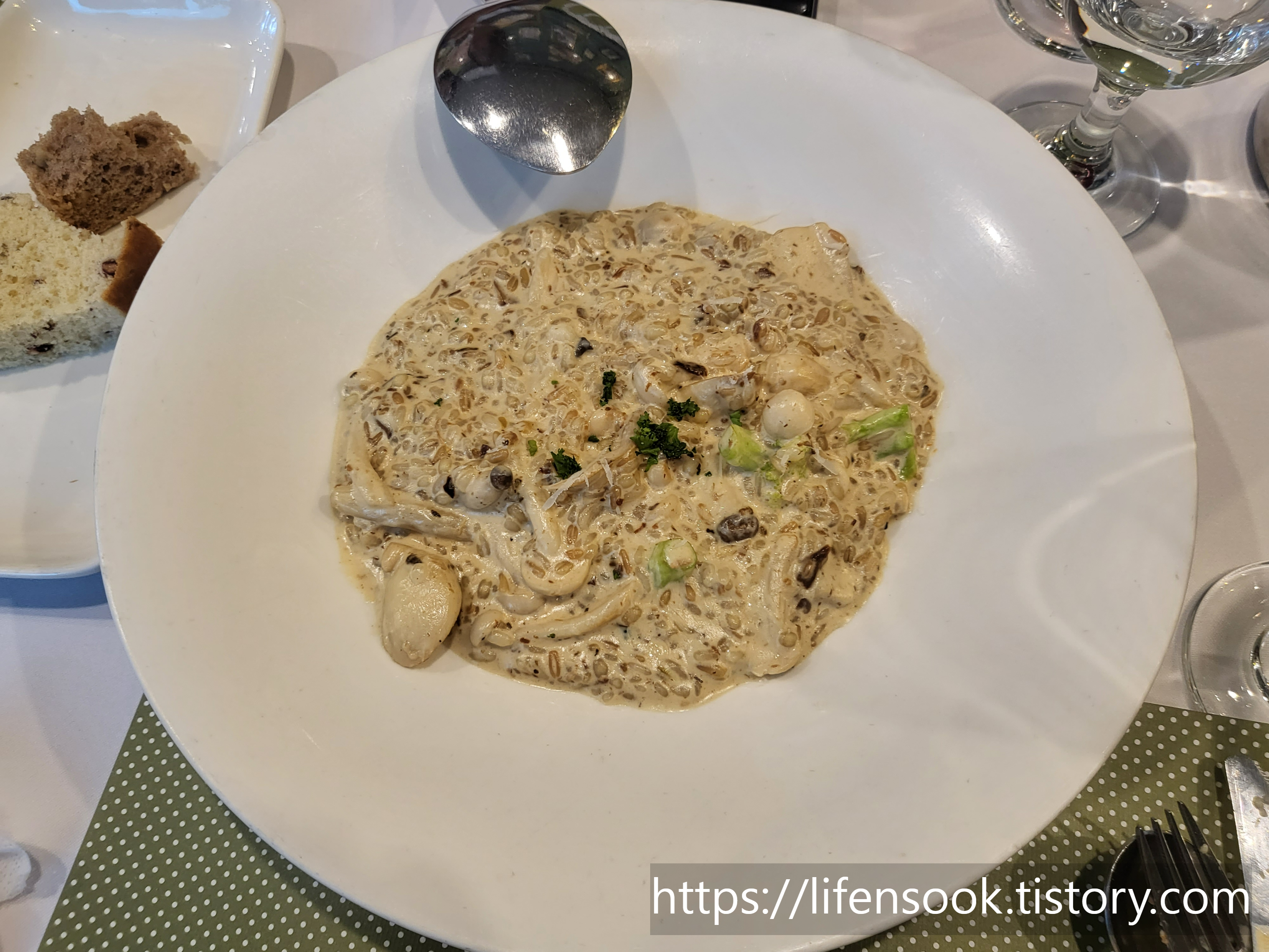 어반가든 포르치니 크림 리조또