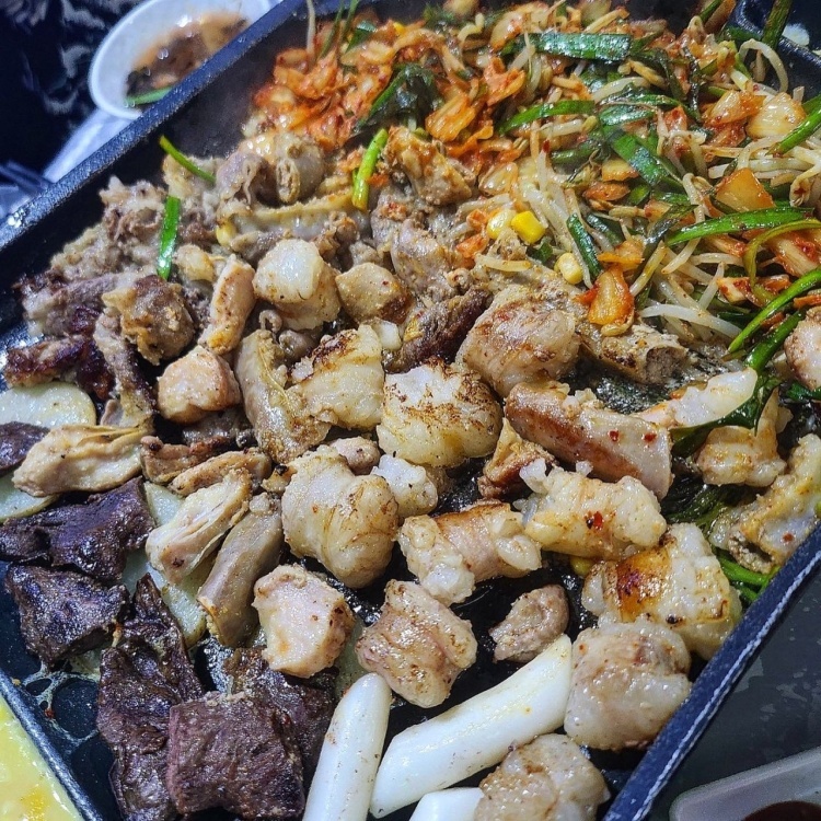 생방송투데이 인천 구월동 소곱창모둠구이 맛집(외국인의밥상)