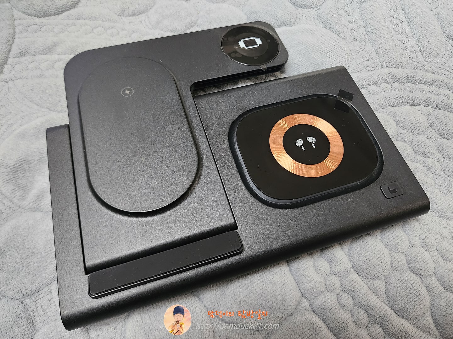 VIKEFON 4 in 1 접이식 무선 충전 스테이션