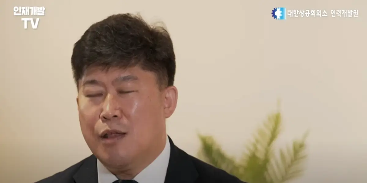 다양한 각도로 촬영된 영상-사진