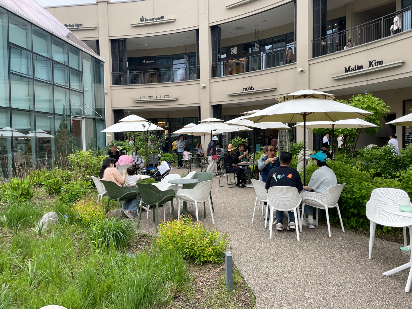 의왕 롯데 프리미엄 아울렛 주차 무료 잔디광장 카페 웁스어데이지