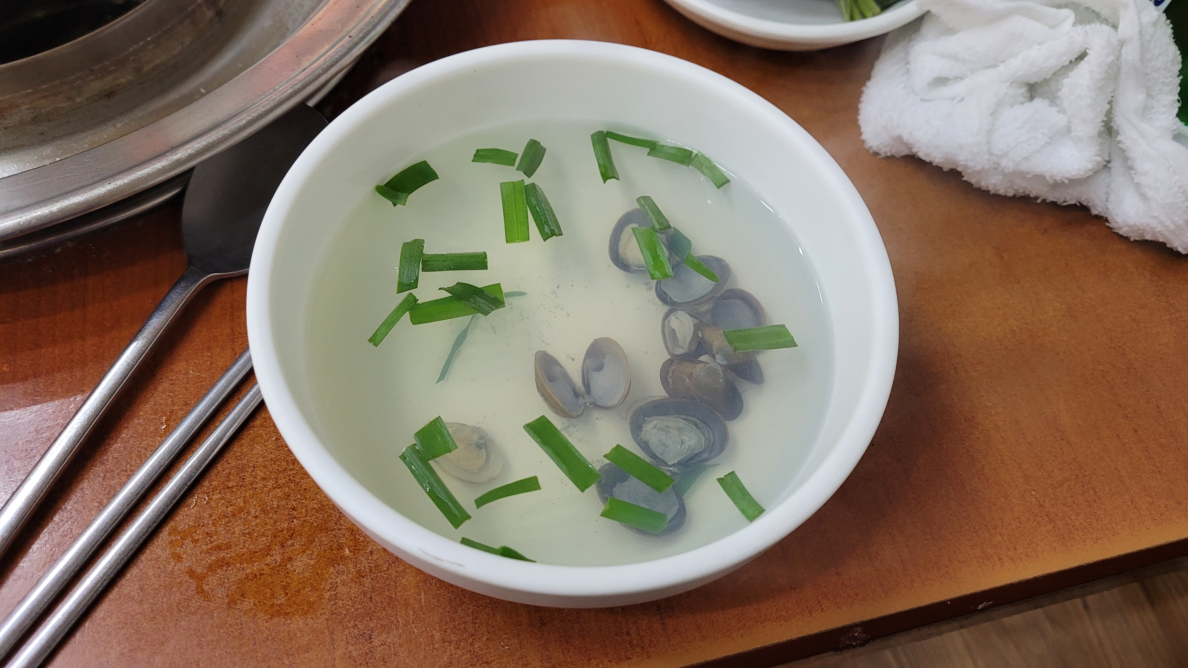 그릇에 담긴 제첩국