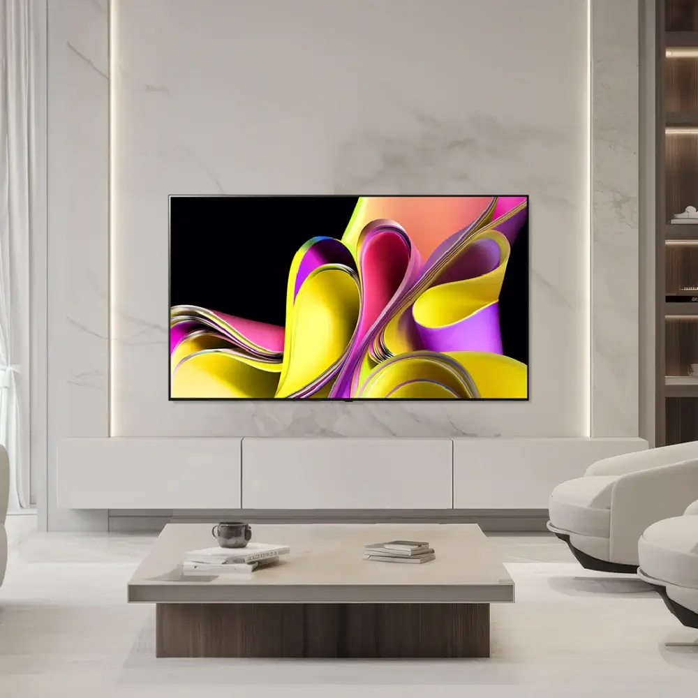 벽걸이 되어 있는 TV